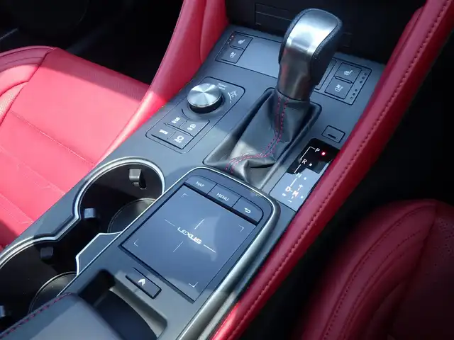 レクサス ＲＣ 300 Fスポーツ 千葉県 2023(令5)年 4.5万km グラファイトブラックガラスフレーク Lexus Safety System+/・プリクラッシュセーフティ/・レーンディパーチャーアラート/・オートハイビーム/・レーダークルーズコントロール/・ブラインドスポットモニター/ムーンルーフ/レッドレザーシート/前席パワーシート/エアシート/シートヒーター/純正SDナビ/地デジTV/【DVD/CD再生機能　Bluetooth接続】/バックカメラ/リバース連動ドアミラー（左/右）/ステアリングヒーター/ステアリングスイッチ/革巻きステアリング/パドルシフト/ETC（2.0）/3眼LEDヘッドライト/ウインカーミラー/クリアランスソナー/純正19インチアルミホイル/サイド/カーテンエアバッグ/スマートキー