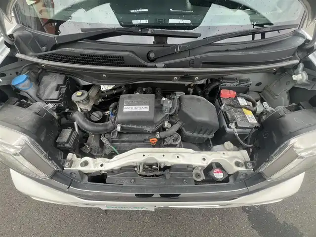 ホンダ Ｎ ＢＯＸ カスタム G Lパッケージ 秋田県 2016(平28)年 6.3万km プレミアムホワイトパールⅡ 純正ナビ/LEDヘッドライト/４WD/フルセグ/バックカメラ/スマートキー/社外アルミ/片側パワスラ/アイドリングストップ/プッシュスタート/前席シートヒーター/ステアリングスイッチ/純正エンジンスターター/純正フロアマット/純正ドアバイザー/オートライト/オートエアコン/パワーステアリング/パワーウィンドウ/横滑り防止/電動格納ウィンカーミラー