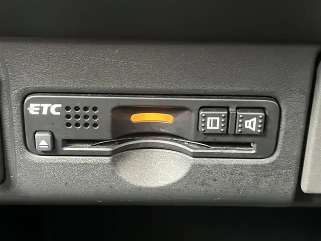 ホンダ Ｎ ＢＯＸ カスタム G Lパッケージ 秋田県 2016(平28)年 6.3万km プレミアムホワイトパールⅡ 純正ナビ/LEDヘッドライト/４WD/フルセグ/バックカメラ/スマートキー/社外アルミ/片側パワスラ/アイドリングストップ/プッシュスタート/前席シートヒーター/ステアリングスイッチ/純正エンジンスターター/純正フロアマット/純正ドアバイザー/オートライト/オートエアコン/パワーステアリング/パワーウィンドウ/横滑り防止/電動格納ウィンカーミラー