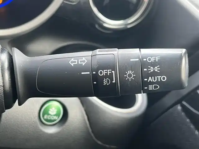 ホンダ Ｎ ＢＯＸ カスタム G Lパッケージ 秋田県 2016(平28)年 6.3万km プレミアムホワイトパールⅡ 純正ナビ/LEDヘッドライト/４WD/フルセグ/バックカメラ/スマートキー/社外アルミ/片側パワスラ/アイドリングストップ/プッシュスタート/前席シートヒーター/ステアリングスイッチ/純正エンジンスターター/純正フロアマット/純正ドアバイザー/オートライト/オートエアコン/パワーステアリング/パワーウィンドウ/横滑り防止/電動格納ウィンカーミラー