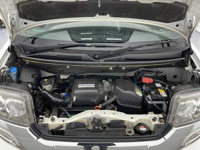 ホンダ Ｎ ＢＯＸ カスタム G Lパッケージ 長野県 2016(平28)年 6.1万km プレミアムホワイトパールⅡ 純正ディスプレイオーディオ&ワンセグTV&CD&BT/アイドリングストップ/社外前方ドライブレコーダー/片側パワースライドドア/ステアリングスイッチ/ベンチシート/2列目サンシェード/バックカメラ/ビルトインETC/HIDヘッドライト/電動格納ミラー/ウィンカーミラー/ドアミラーヒーター/純正ホイールキャップ装着/純正フロアマット/純正ドアバイザー/プッシュスタート/スマートキー