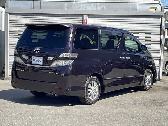 トヨタ ヴェルファイア 3．5Z プラチナセレクションⅡ 道央・札幌 2011(平23)年 12.9万km ボルドーマイカメタリック (株)IDOMが運営する【じしゃロン札幌店】の自社ローン専用車両になりますこちらは現金またはオートローンご利用価格です。自社ローンご希望の方は別途その旨お申し付けください。/・純正ナビ /・フルセグ&CD&DVD&FM&AM/・純正フリップダウンモニター/・両側電動スライドドア/・バックカメラ/・クルーズコントロール/・ビルドインETC/・パワーバックドア /・プッシュスタート/・純正フロアマット