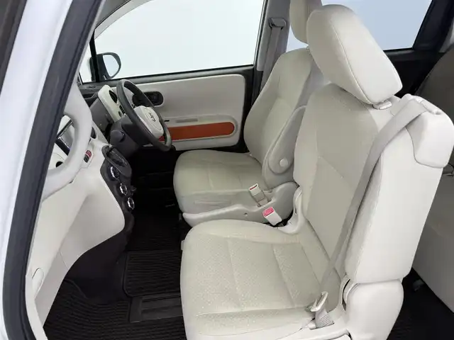 トヨタ ポルテ F 愛知県 2013(平25)年 9.6万km ホワイトパールクリスタルシャイン パナソニック製6.5インチストラーダナビ/プッシュスタート/ETC/片側パワースライドドア（左側）/ウォークスルー/チップアップシート/純正フロアマット/純正ホイールキャップ/ハロゲンヘッドライト/フロントフォグランプ/取扱説明書/保証書/スペアキー
