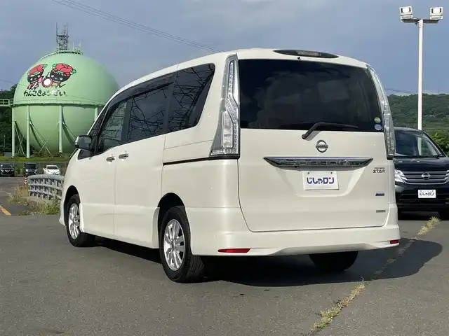 日産 セレナ ハイウェイスター Vセレ +Safty 岩手県 2015(平27)年 8.8万km ブリリアントホワイトパール (株)IDOMが運営する【じしゃロン盛岡店】の自社ローン専用車両になりますこちらは現金またはオートローンご利用時の価格です。自社ローンご希望の方は別途その旨お申付け下さい/社外メモリナビ/AM/FM/CD/DVD/SD/BT/USB/フルセグTV/バックカメラ/ETC/エマージェンシーB/クルーズコントロール/両側PWスライドドア/レーンキープアシスト/ドアバイザー/フロアマット/プッシュスタート/スマートキー/スペアキーあり/純正15インチAW/取扱説明書/保証書