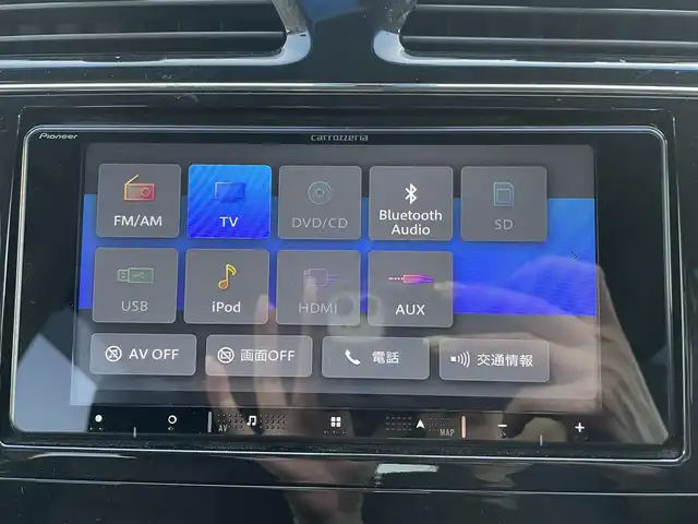 日産 セレナ ハイウェイスター Vセレ +Safty 岩手県 2015(平27)年 8.8万km ブリリアントホワイトパール (株)IDOMが運営する【じしゃロン盛岡店】の自社ローン専用車両になりますこちらは現金またはオートローンご利用時の価格です。自社ローンご希望の方は別途その旨お申付け下さい/社外メモリナビ/AM/FM/CD/DVD/SD/BT/USB/フルセグTV/バックカメラ/ETC/エマージェンシーB/クルーズコントロール/両側PWスライドドア/レーンキープアシスト/ドアバイザー/フロアマット/プッシュスタート/スマートキー/スペアキーあり/純正15インチAW/取扱説明書/保証書