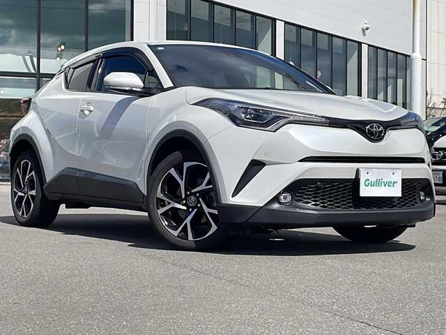 トヨタ Ｃ－ＨＲ G－T 青森県 2018(平30)年 9万km ホワイトパールクリスタルシャイン ・寒冷地仕様/・4WD/・純正ナビ/・フルセグ/・バックカメラ/・Bluetooth/・ABS/・横滑り防止/・衝突被害軽減ブレーキ/・レーンキープアシスト/・レーダークルーズコントロール/・ワイパーデアイサー/・LEDヘットライト/・オートライト/・オートマチックハイビーム/・MTモード付AT/・電子制御パーキングブレーキ/・ハーフレザーシート/・シートヒーター/・プッシュスタート/・スマートキー/・純正ETC/・純正フロアマット/・純正18AW/・保証書/・取扱説明書