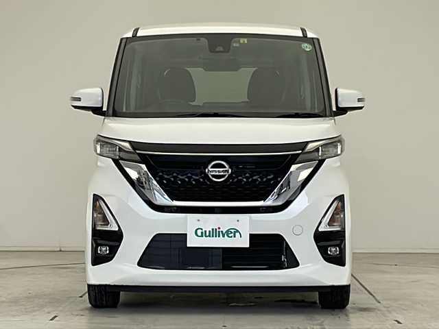 日産 ルークス HWS X プロパイロットED 愛知県 2021(令3)年 3.4万km ホワイトパール プロパイロット/衝突軽減システム/純正７型SDナビ/全方位カメラ/両側パワースライドドア/クルーズコントロール/快適パック/フルセグ/CD/DVD/Bluetooth/バックカメラ/イージーオープン機能/コーナーセンサー/純正アルミホイール/LEDヘッドライト/ETC/ステアリングヒーター/スマートキー/プッシュスタート