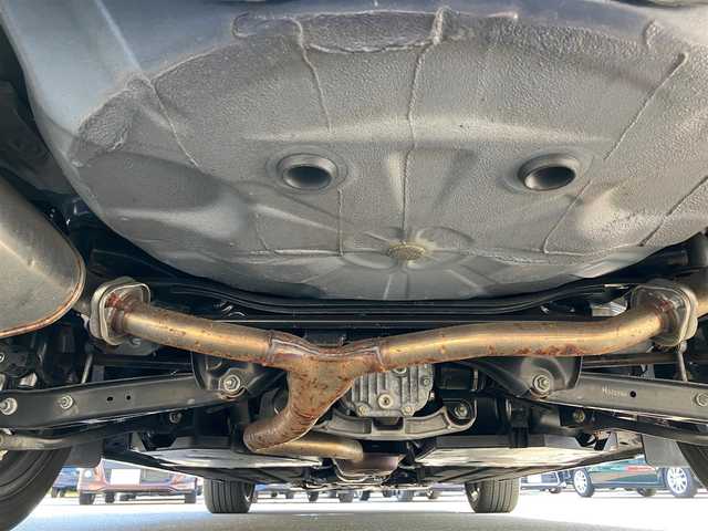 スバル レヴォーグ 1．8STIスポーツ EX 静岡県 2021(令3)年 4.1万km ラピスブルーP エンジンスタートボタン/パワーステアリング/パワーウィンドウ/AWD/MTモード付きAT/ターボ/スマートキー/オートエアコン/クルーズコントロール/USB入力端子/ETC/純正ナビ（BT/フルセグ）/バックカメラ/電動リアゲート/純正フロアマット/D席N席パワーシート/レザーシート/全席シートヒーター/純正18インチアルミホイール/ABS/横滑り防止装置/コーナーセンサー/レーンキープアシスト/オートライト/LEDヘッドライト/W+サイドエアバック/衝突軽減システム/デジタルインナーミラー/アイサイト