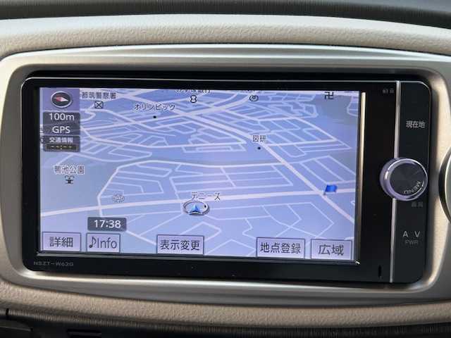 トヨタ ヴィッツ U 神奈川県 2013(平25)年 1.5万km スーパーレッドⅤ ワンオーナー /登録時14350キロ/車検R8/6/16まで/純正ナビ/CD /DVD /SD /BT /フルセグ/バックカメラ/ETC/HIDヘッドライト/オートライト/ウィンカーミラー/オートリトラミラー/電動コーナーポール/運転席シートヒーター/運転席シートリフター/革巻きステアリング/スマートキー×2/新車時保証書/取扱説明書/ナビ取扱説明書