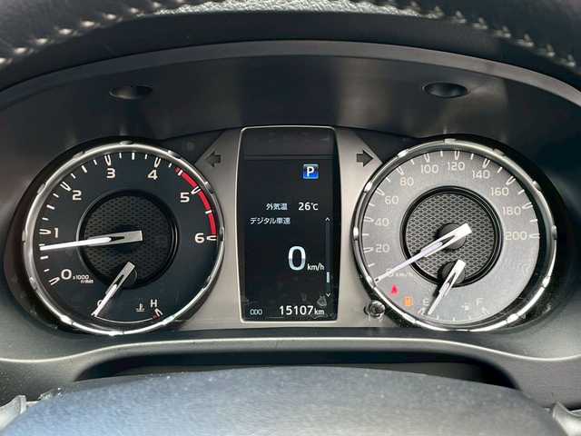 トヨタ ハイラックス Z レボロッコエディション 岩手県 2024(令6)年 1.6万km オキサイドブロンズM キャノピー/パノラミックビューモニター/SOREXヒッチメンバー/TRDマッドガード/フラットルーフラック/純正ディスプレイオーディオ/ナビ/ETC/クルーズコントロール/アイドリングストップ/オートライト