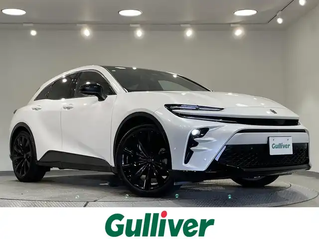 トヨタ クラウン スポーツ Z 愛知県 2024(令6)年 0.7万km プレシャスホワイトパール 純正１２．３インチディスプレイオーディオＰｌｕｓ　/（FM/AM/フルセグTV/Bluetooth/CarPlay/Miracast)/パノラマルーフ　/パノラミックビューモニター　/トヨタチームメイト　/　　-アドバンストパーク/アドバンストドライブ/トヨタセーフティセンス　/　　-プリクラッシュセーフティ/　　-レーントレーニングアシスト+レーンディパーチャーアラート/　　-レーダークルーズコントロール/　　-アダプティブハイビーム/　　-ロードサインアシスト/　　-発進遅れ告知機能/ビルトインＥＴＣ２．０　/ＡＣ１００Ｖ　/電動バックドア　/シートベンチレーション/シートヒーター/メモリー機能付パワーシート/ヘッドアップディスプレイ/デジタルインナーミラー/ブラインドスポットモニター/置くだけ充電/ヘッドライトウォッシャー/茶革シート