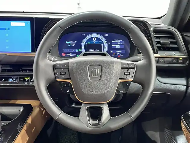 トヨタ クラウン スポーツ Z 愛知県 2024(令6)年 0.7万km プレシャスホワイトパール 純正１２．３インチディスプレイオーディオＰｌｕｓ　/（FM/AM/フルセグTV/Bluetooth/CarPlay/Miracast)/パノラマルーフ　/パノラミックビューモニター　/トヨタチームメイト　/　　-アドバンストパーク/アドバンストドライブ/トヨタセーフティセンス　/　　-プリクラッシュセーフティ/　　-レーントレーニングアシスト+レーンディパーチャーアラート/　　-レーダークルーズコントロール/　　-アダプティブハイビーム/　　-ロードサインアシスト/　　-発進遅れ告知機能/ビルトインＥＴＣ２．０　/ＡＣ１００Ｖ　/電動バックドア　/シートベンチレーション/シートヒーター/メモリー機能付パワーシート/ヘッドアップディスプレイ/デジタルインナーミラー/ブラインドスポットモニター/置くだけ充電/ヘッドライトウォッシャー/茶革シート
