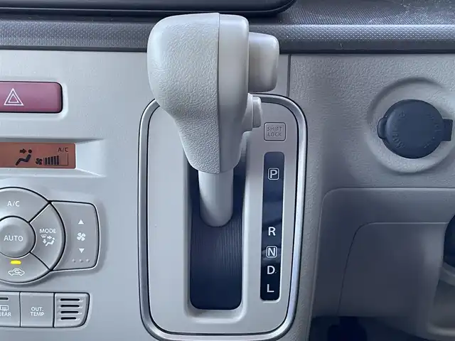 スズキ ラパン ＬＣ L 島根県 2022(令4)年 2.3万km トラッドカーキメタリック 登録時走行距離22775km/ワンオーナー　/運転席シートヒーター　/前後ドライブレコーダー　/純正ナビ（フルセグＴＶ・ＡＭ・ＦＭ・Ｂｌｏｏｔｏｏｔｈ・ＣＤ・ＤＶＤ・ＵＳＥＮ・ｉＰｏｄ）/ビルトインＥＴＣ　/後方コーナーセンサー/ドアバイザー　/アイドリングストップ/USBポート/横滑り防止装置/レーンキープアシスト/ＬＥＤライト/オートライト/運転席・助手席エアバック/衝突被害軽減システム/プッシュスタート/スマートキー/スペアキー１本/保証書/取扱説明書