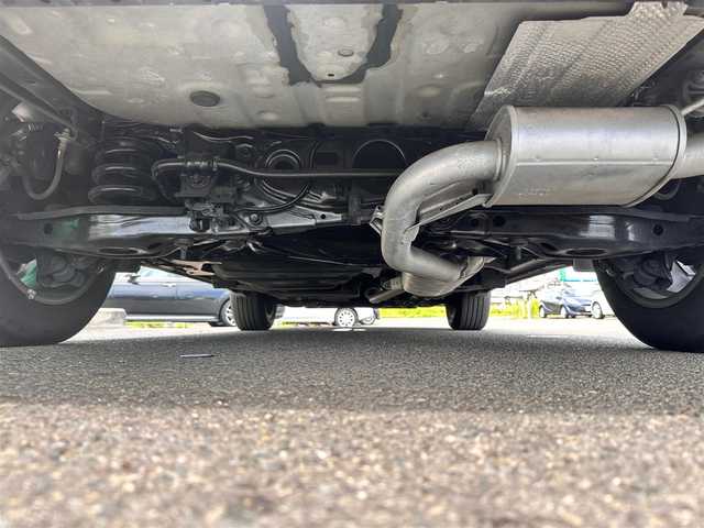 レクサス ＮＸ 300h Fスポーツ 宮城県 2018(平30)年 5.1万km グラファイトブラックガラスフレーク ムーンルーフ/カラーヘッドアップディスプレイ/LEDヘッドランプセット/・角型LEDヘッドランプ/・ヘッドランプクリーナー/・アダプティブハイビームシステム/ブラインドスポットモニターセット/・ブラインドスポットモニター/・リアクロストラフィックアラート/パノラミックビューモニターセット/・パノラミックビューモニター/・パーキングサポートブレーキ/電動格納リアシート/・電動格納機能付6:4分割可倒式シート（リア）/・パワーリクライニング/＝＝＝/セーフティシステムプラス/・プリクラッシュセーフティ/・レーンディパーチャーアラート/・レーダークルーズコントロール/純正ナビ/・CD/DVD/・Bluetooth/・フルセグTV/ETC2.0/ドライブレコーダー/AC100V/100W/ハンズフリーパワーバックドア/専用革スポーツシート/パワーシート（運転席メモリー機能付）/シートヒーター／ベンチレーション/ステアリングヒーター/電動パーキングブレーキ/ブレーキホールド/純正18インチAW/純正フロアマット/トノカバー