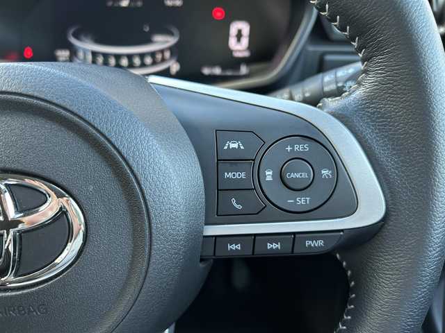 トヨタ ライズ Z 熊本県 2021(令3)年 2.2万km ブラックマイカメタリック/ターコイズブルーマイカメタリック ワンオーナー/衝突軽減ブレーキ/プッシュスタート/純正ディスプレイオーディオ/（フルセグTV・BTオーディオ）/全方位カメラ/ビルトインETC/前後ドライブレコーダー/純正17インチAW/レーダークルーズ/前席シートヒーター/LEDヘッドライト/オートライト/フォグライト/前後コーナーセンサー/横滑り防止装置/ウィンカーミラー/純正フロアマット/純正ドアバイザー/新車保証書/取扱説明書
