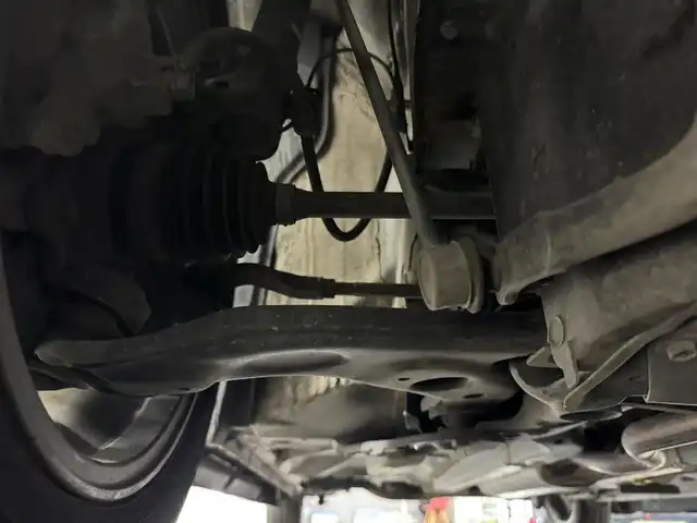 トヨタ タンク カスタムG 三重県 2019(令1)年 5.3万km パールホワイトⅢ ガソリン/FF/インパネCVT/純正 7インチナビ NSZT-W68T/（AM/FM/CD/DVD/TV/SD/SDREC/Bluetooth）/【OP】パノラマモニター/両側パワースライドドア/モデリスタエアロ（F/S/R下）/ドライブレコーダー 前方/ビルトイン ETC/スマートアシスト3/・衝突警報機能（対車両・対歩行者）/・衝突回避支援ブレーキ機能（対車両・対歩行者）/・車線逸脱警報/・先行車発進告知機能/・オートハイビーム機能/・誤発進抑制制御機能（前方・後方）/・コーナーセンサー（前後）/装備/●【OP】コンフォートパッケージ/・運転席・助手席シートヒーター/・シートバックテーブル（買い物フック・ドリンクホルダー２個付（運転席・助手席））/●クルーズコントロール/●オートライト/●LEDヘッドライト/●LEDフロントフォグライト/●オートエアコン/●プッシュスタート/●スマートキー/●保/取/ナビ取/●スマートキーx2/●純正14inAW/など