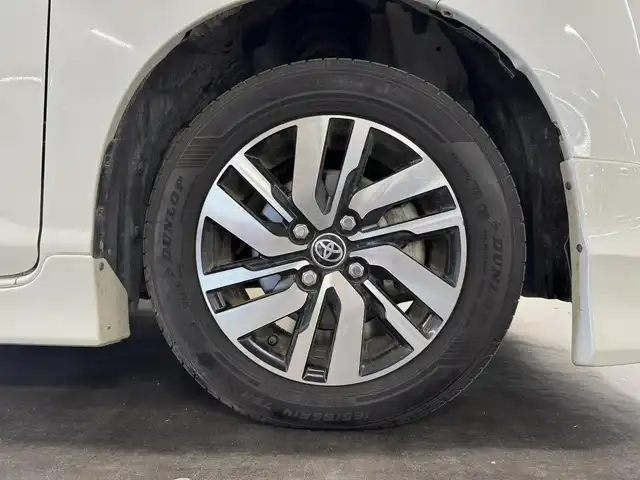 トヨタ タンク カスタムG 三重県 2019(令1)年 5.3万km パールホワイトⅢ ガソリン/FF/インパネCVT/純正 7インチナビ NSZT-W68T/（AM/FM/CD/DVD/TV/SD/SDREC/Bluetooth）/【OP】パノラマモニター/両側パワースライドドア/モデリスタエアロ（F/S/R下）/ドライブレコーダー 前方/ビルトイン ETC/スマートアシスト3/・衝突警報機能（対車両・対歩行者）/・衝突回避支援ブレーキ機能（対車両・対歩行者）/・車線逸脱警報/・先行車発進告知機能/・オートハイビーム機能/・誤発進抑制制御機能（前方・後方）/・コーナーセンサー（前後）/装備/●【OP】コンフォートパッケージ/・運転席・助手席シートヒーター/・シートバックテーブル（買い物フック・ドリンクホルダー２個付（運転席・助手席））/●クルーズコントロール/●オートライト/●LEDヘッドライト/●LEDフロントフォグライト/●オートエアコン/●プッシュスタート/●スマートキー/●保/取/ナビ取/●スマートキーx2/●純正14inAW/など