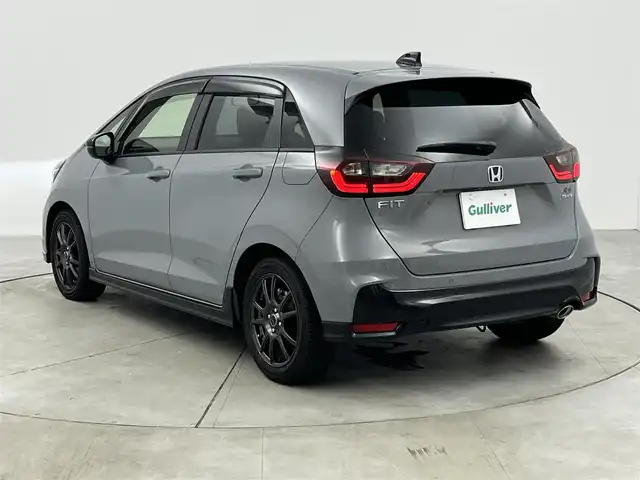 ホンダ フィット e:HEV RS 愛知県 2023(令5)年 1.8万km グレー 純正DA（ワンセグ、CS、Bluetooth）/ETC/Bカメラ/ACC/電子パーキング/オートホールド/衝突軽減ブレーキ/レーンキープアシスト/コーナーセンサー/スマートキー/ハーフレザーシート/USB/スマートキー/純正フロアマット/純正16インチAW/オートライト/三点エアバック/横滑り防止装置
