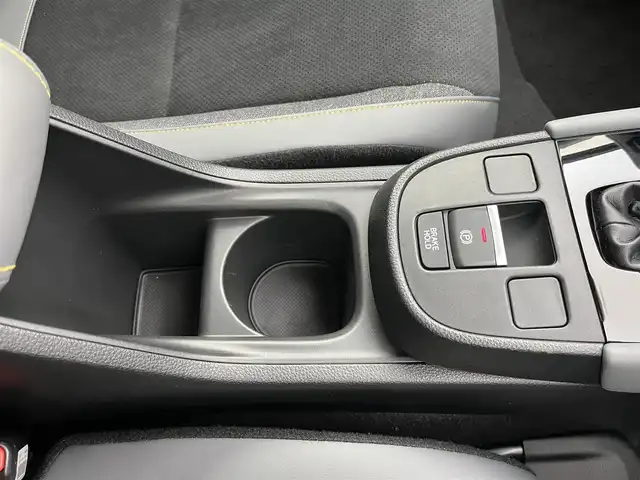 ホンダ フィット e:HEV RS 愛知県 2023(令5)年 1.8万km グレー 純正DA（ワンセグ、CS、Bluetooth）/ETC/Bカメラ/ACC/電子パーキング/オートホールド/衝突軽減ブレーキ/レーンキープアシスト/コーナーセンサー/スマートキー/ハーフレザーシート/USB/スマートキー/純正フロアマット/純正16インチAW/オートライト/三点エアバック/横滑り防止装置