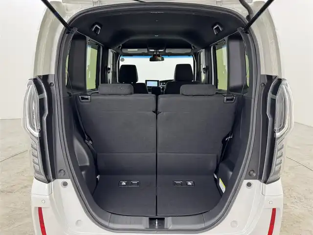 ホンダ Ｎ ＢＯＸ カスタム L 福岡県 2022(令4)年 3.3万km 白 純正ナビ／フルセグＴＶ　/バックカメラ　/アダプティブクルコン　/コーナーセンサー　/衝突被害軽減ブレーキ　/レーンキープ　/先行車発進検知　/片側電動スライドドア　/シートヒーター　/純正１４インチＡＷ　/ＬＥＤライト