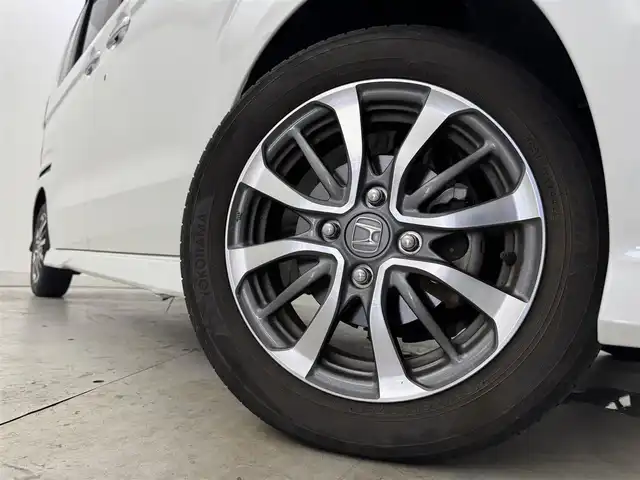 ホンダ Ｎ ＢＯＸ カスタム L 福岡県 2022(令4)年 3.3万km 白 純正ナビ／フルセグＴＶ　/バックカメラ　/アダプティブクルコン　/コーナーセンサー　/衝突被害軽減ブレーキ　/レーンキープ　/先行車発進検知　/片側電動スライドドア　/シートヒーター　/純正１４インチＡＷ　/ＬＥＤライト