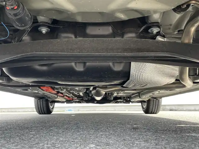 トヨタ アクア Z 滋賀県 2022(令4)年 0.9万km アーバンカーキ ワンオーナー/10.5型ディスプレイ/・Bluetooth/USB/アラウンドビューモニター/革巻きステアリング/ステアリングリモコン/パーキングアシスト/ETC2.0/前後ドライブレコーダー/レーダークルコン/LEDオートライト/フォグライト/トヨタセーフティセンス/・レーントレーシングアシスト/・プリクラッシュセーフティ/・ブラインドスポットモニター/・クリアランスソナー/・ヘッドアップディスプレイ/・パーキングサポートブレーキ/・ロードサインアシスト/スマートキー