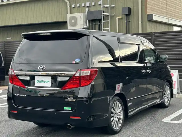 トヨタ アルファード 350S タイプゴールドⅡ 埼玉県 2014(平26)年 6.1万km ブラック ワンオーナー/メモリナビ/フルセグテレビ/バックカメラ/フリップダウンモニター/ウィンカーミラー/オットマン/クルーズコントロール/サンルーフ/ドアバイザー/プッシュスタート/両側パワースライドドア/パワーバックドア/ETC/スペアキー/保証書/取扱説明書/ナビ取扱説明書