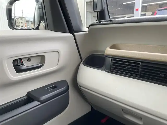 ホンダ Ｎ ＢＯＸ 石川県 2024(令6)年 0.7万km クリスタルブラックパール 純正8型ディスプレイオーディオ/バックカメラ/LEDヘッドライト/両側パワースライドドア/ホンダセンシング/レーダークルーズ/スマートキー/プッシュスタート/電動ミラー/シートヒーター/ベンチシート/オートライト