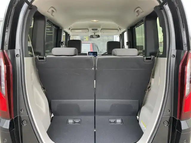 ホンダ Ｎ ＢＯＸ 石川県 2024(令6)年 0.7万km クリスタルブラックパール 純正8型ディスプレイオーディオ/バックカメラ/LEDヘッドライト/両側パワースライドドア/ホンダセンシング/レーダークルーズ/スマートキー/プッシュスタート/電動ミラー/シートヒーター/ベンチシート/オートライト