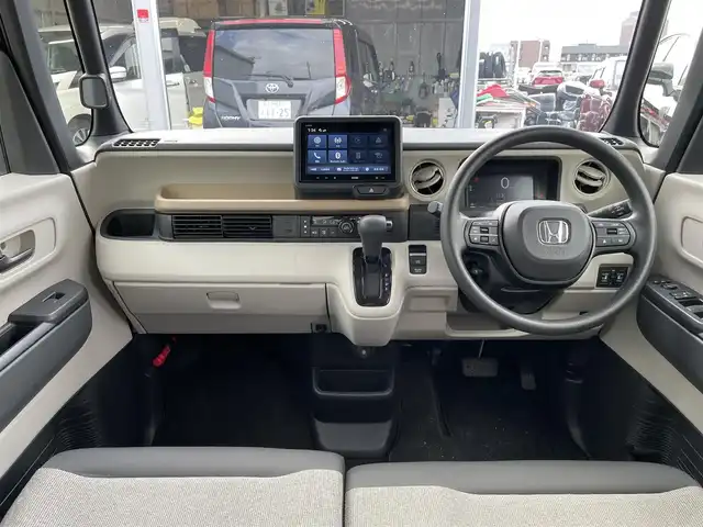 ホンダ Ｎ ＢＯＸ 石川県 2024(令6)年 0.7万km クリスタルブラックパール 純正8型ディスプレイオーディオ/バックカメラ/LEDヘッドライト/両側パワースライドドア/ホンダセンシング/レーダークルーズ/スマートキー/プッシュスタート/電動ミラー/シートヒーター/ベンチシート/オートライト