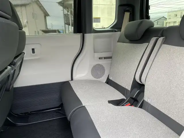 ホンダ Ｎ ＢＯＸ 石川県 2024(令6)年 0.7万km クリスタルブラックパール 純正8型ディスプレイオーディオ/バックカメラ/LEDヘッドライト/両側パワースライドドア/ホンダセンシング/レーダークルーズ/スマートキー/プッシュスタート/電動ミラー/シートヒーター/ベンチシート/オートライト
