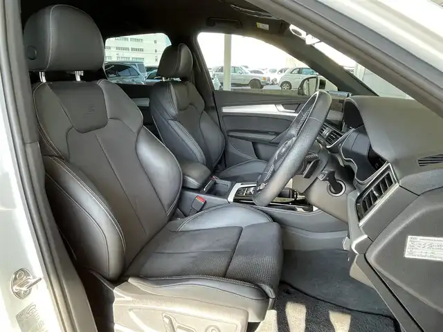 アウディ Ｑ５ 40TDIクワトロ Sライン 山形県 2022(令4)年 2.7万km グレイシアホワイトメタリック 純正ナビ/AppleCarplay/バーチャルコックピット/パワーシート/Sラインハーフレザーシート/ルーフレール/コーナーセンサー/パドルシフト/アダプティブクルーズコントロール/レーンキープアシスト/前後ドライブレコーダー/シートヒーター