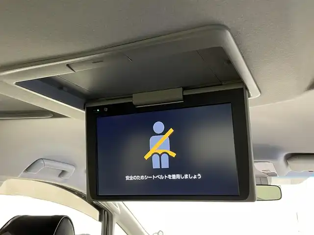 トヨタ アルファード S 愛知県 2020(令2)年 6.2万km ホワイトパールクリスタルシャイン 純正９インチナビ/純正フリップダウンモニター/両側パワースライドドア/レーダークルーズコントロール/衝突軽減ブレーキ/車線逸脱警報/クリアランスソナー/先行車発進告知/電動パーキングブレーキ/ブレーキホールド/バックカメラ/CD/DVDデッキ/ドライブレコーダー/ビルトインＥＴＣ/ＵＳＢ入力端子/アクセサリーソケット/シートカバー/オートハイビーム/LEDヘッドライト/純正フロアマット/純正18インチアルミホイール