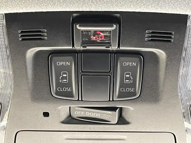 トヨタ アルファード S 愛知県 2020(令2)年 6.2万km ホワイトパールクリスタルシャイン 純正９インチナビ/純正フリップダウンモニター/両側パワースライドドア/レーダークルーズコントロール/衝突軽減ブレーキ/車線逸脱警報/クリアランスソナー/先行車発進告知/電動パーキングブレーキ/ブレーキホールド/バックカメラ/CD/DVDデッキ/ドライブレコーダー/ビルトインＥＴＣ/ＵＳＢ入力端子/アクセサリーソケット/シートカバー/オートハイビーム/LEDヘッドライト/純正フロアマット/純正18インチアルミホイール