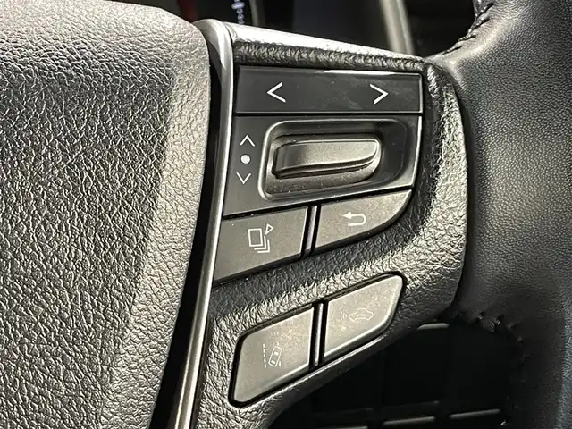 トヨタ アルファード S 愛知県 2020(令2)年 6.2万km ホワイトパールクリスタルシャイン 純正９インチナビ/純正フリップダウンモニター/両側パワースライドドア/レーダークルーズコントロール/衝突軽減ブレーキ/車線逸脱警報/クリアランスソナー/先行車発進告知/電動パーキングブレーキ/ブレーキホールド/バックカメラ/CD/DVDデッキ/ドライブレコーダー/ビルトインＥＴＣ/ＵＳＢ入力端子/アクセサリーソケット/シートカバー/オートハイビーム/LEDヘッドライト/純正フロアマット/純正18インチアルミホイール