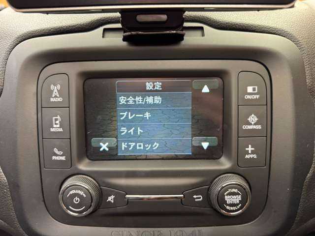 クライスラー・ジープ ジープ レネゲード トレイルホーク 千葉県 2017(平29)年 6万km アンヴィルクリアコート オープンエアルーフ　/クルーズコントロール　/ディスプレイオーディオ　/Bluetooth接続　/バックカメラ　/パーキングアシスト　/車線逸脱防止　/プッシュスタート　/HIDヘッドライト　/純正AW　/ETC