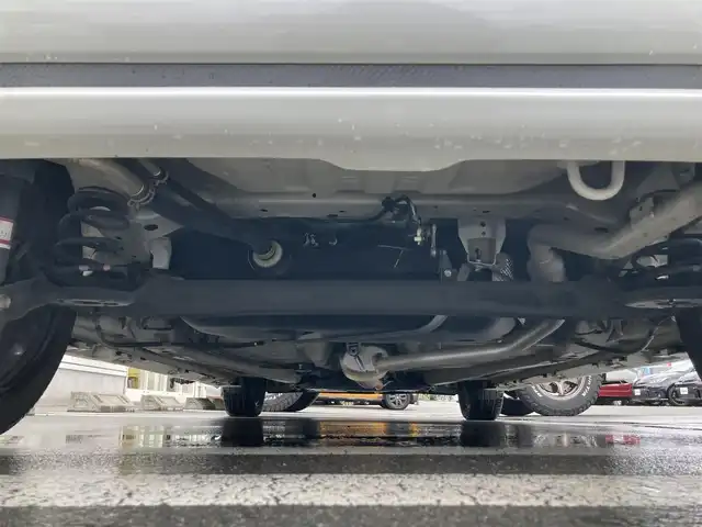 スズキ スペーシア カスタム HYBRID XS ターボ 静岡県 2018(平30)年 8.9万km ピュアホワイトP デュアルセンサーブレーキサポート/純正メモリーナビ(CN-RZ765W)/　AM FM CD DVD Bluetooth USB SD/ビルトインETC/前後方ドライブレコーダー/LEDオートヘッドランプ/レーダークルーズコントロール/シートヒーター(運転席)/両側パワースライドドア/リアクリアランスソナー/レザー調シートカバー/純正15インチアルミホイール/リアロールサンシェード/パドルシフト/フルセグTV/バックモニター