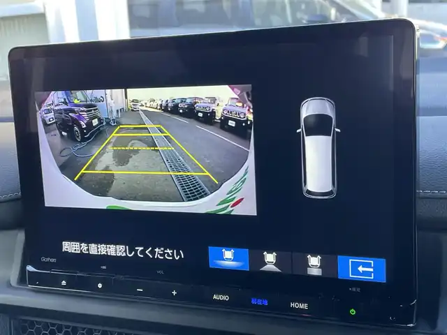 ホンダ ステップワゴン スパーダ eHEV 東京都 2025(令7)年 0.1千km プラチナホワイトパール 純正11インチナビ（LXM-247VFLi）/AM/FM/CD/DVD/SD/USB/Bluetooth/フルセグTV/AppleCarPlay/AndoroidoAuto/HondaSENSING/・衝突軽減ブレーキ（CMBS）/・先行車発進お知らせ機能/・歩行者事故低減ステアリング/・路外逸脱抑制機能/・標識認識機能/・渋滞追従機能付アダプティブクルーズコントロール（ACC）/・車線維持支援システム（LKAS）/・トラフィックジャムアシスト（渋滞運転支援機能）/・ブラインドスポットインフォメーション/・誤発進抑制機能/・後方誤発進抑制機能/・近距離衝突軽減ブレーキ/・急アクセル抑制機能/・パーキングセンサーシステム/・オートハイビーム/両側パワースライドドア/バックカメラ/パワーテールゲート/ハーフレザーシート（ファブリック×合皮）/シートヒーター（運転席＆助手席）/２列目オットマン/3列目分割床下格納シート/スパーダ専用１６インチAW/プッシュスタート/スマートキー/パドルシフト/電子パーキングブレーキ/BLAKE HOLD/フルLEDヘッドライト〈デイタイムランニングランプ付〉/LEDアクティブコーナリングライト/LEDシーケンシャルターンシグナルランプ