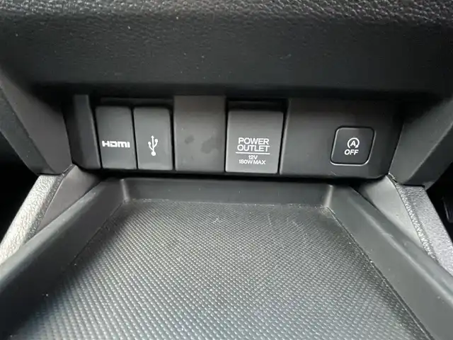 ホンダ オデッセイ アブソルート 香川県 2021(令3)年 3.5万km プレミアムスパークルブラックパール ホンダセンシング/→前方交差車両警報/→車線変更時衝突抑制機能/→車線変更支援機能/→衝突軽減ブレーキ/→アダプティブクルーズコントロール/純正10インチナビ/【FM/AM/CD/DVD/Bluetooth/フルセグTV】/アラウンドビューモニター/両側パワースライドドア/ハーフレザーシート/パワーシート　/革巻きステアリング　/ステアリングリモコン　/前後コーナーセンサー/純正１７インチアルミホイール/ＬＥＤヘッドライト/ETC２．０　/スマートキー　/プッシュスタート