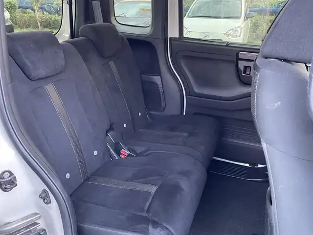 ホンダ Ｎ ＢＯＸ 東京都 2017(平29)年 9.1万km プレミアムホワイトパールⅡ (株)IDOMが運営する【じしゃロン昭島店】の自社ローン専用車両になります。/こちらは現金またはオートローンご利用時の価格です。自社ローンご希望の方は別途その旨お申付け下さい	/プッシュボタン/バックカメラ/両側パワースライドドア/スマートキー/LEDライト/オートライト