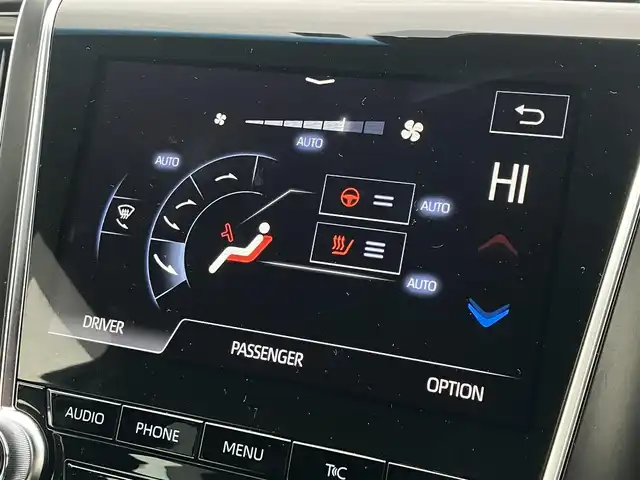 トヨタ クラウン ハイブリッド RS Four 道南・函館 2020(令2)年 2.8万km ホワイトパールクリスタルシャイン /純正ナビ//フルセグTV//寒冷地仕様//バックカメラ//クルーズコントロール//ETC//シートヒーター//ハンドルヒーター//レーンキープアシスト//コーナーセンサー//ブラインドスポットモニター//レーンキープ