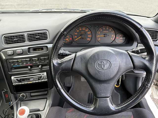 トヨタ カローラ レビン BZ－R 大分県 1997(平9)年 6.5万km スーパーホワイトⅡ 6MT/社外シフトノブ/キーレスキー