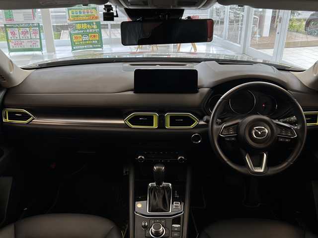 マツダ ＣＸ－５ XD フィールドジャーニー 岐阜県 2022(令4)年 1.4万km ジルコンサンドメタリック ・４WD/・ETC2.0/・前後ドライブレコーダー/・１０．２５インチセンターディスプレイ/（Bluetooth/USB/フルセグテレビ）/・全周囲カメラ/・ヘッドアップディスプレイ/・アダプティブクルーズコントロール/・クルージング＆トラフィック・サポート、ワイヤレス充電（Ｑｉ）/・ハンズフリー機能付パワーリフトゲート/・コーナーセンサー/・レーントレーシングアシスト/・シートヒーター（１，２列）/・ブラインドスポットモニター/・純正17インチアルミホイール/・純正LEDヘッドライト/・フォグランプ/・デジタルインナーミラー/・ステアリングヒーター/・パドルシフト/・オートマチックハイビーム