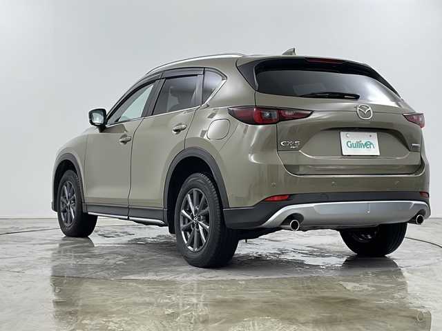 マツダ ＣＸ－５ XD フィールドジャーニー 岐阜県 2022(令4)年 1.4万km ジルコンサンドメタリック ・４WD/・ETC2.0/・ドライブレコーダー/・純正ナビ/（Bluetooth/USB/フルセグテレビ）/・全周囲カメラ/・ヘッドアップディスプレイ/・アダプティブクルーズコントロール/・パワーバックドア/・コーナーセンサー/・レーントレーシングアシスト/・シートヒーター（１，２列）/・ブラインドスポットモニター/・純正17インチアルミホイール/・純正LEDヘッドライト/・フォグランプ/・デジタルインナーミラー/・ステアリングヒーター/・パドルシフト/・オートマチックハイビーム