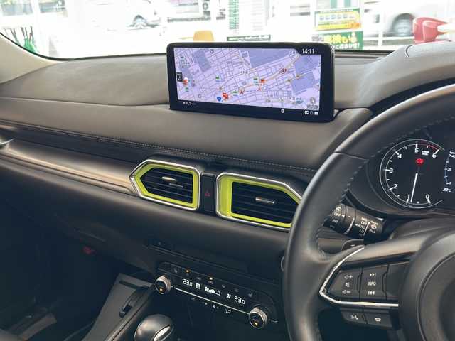 マツダ ＣＸ－５ XD フィールドジャーニー 岐阜県 2022(令4)年 1.4万km ジルコンサンドメタリック ・４WD/・ETC2.0/・前後ドライブレコーダー/・１０．２５インチセンターディスプレイ/（Bluetooth/USB/フルセグテレビ）/・全周囲カメラ/・ヘッドアップディスプレイ/・アダプティブクルーズコントロール/・クルージング＆トラフィック・サポート、ワイヤレス充電（Ｑｉ）/・ハンズフリー機能付パワーリフトゲート/・コーナーセンサー/・レーントレーシングアシスト/・シートヒーター（１，２列）/・ブラインドスポットモニター/・純正17インチアルミホイール/・純正LEDヘッドライト/・フォグランプ/・デジタルインナーミラー/・ステアリングヒーター/・パドルシフト/・オートマチックハイビーム
