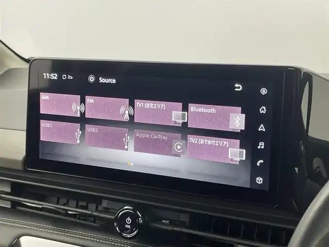 日産 セレナ ハイウェイスター V 埼玉県 2023(令5)年 1.3万km 赤 純正12.3インチナビ/　AM FM Bluetooth USB AppleCarPlay/フルセグTV/アラウンドビューモニター/デジタルインナーミラー/前後方ドライブレコーダー/LEDオートヘッドライト/両側パワースライドドア/ワイヤレス充電/前後クリアランスソナー/純正16インチアルミホイール/エマージェンシーブレーキ/プロパイロット/ビルトインETC2.0