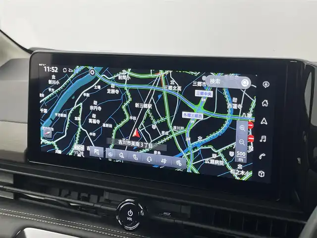 日産 セレナ ハイウェイスター V 埼玉県 2023(令5)年 1.3万km 赤 純正12.3インチナビ/　AM FM Bluetooth USB AppleCarPlay/フルセグTV/アラウンドビューモニター/デジタルインナーミラー/前後方ドライブレコーダー/LEDオートヘッドライト/両側パワースライドドア/ワイヤレス充電/前後クリアランスソナー/純正16インチアルミホイール/エマージェンシーブレーキ/プロパイロット/ビルトインETC2.0