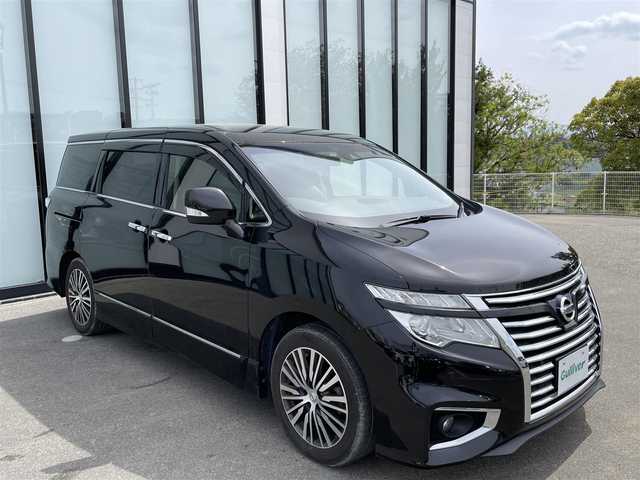日産 エルグランド 250ハイウェイスターS 大阪府 2019(平31)年 3.2万km ファントムブラック 純正ナビ/  フルセグTV/Bluetooth/衝突軽減/バックモニター/両側パワースライドドア/レーダークルーズコントロール/ステアリングスイッチ/ドライブレコーダー/オットマン/コーナーセンサー/ＥＴＣ/ＬＥＤライト
