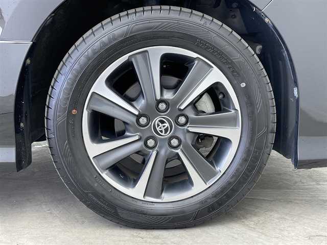 トヨタ ヴォクシー ZS 煌Ⅱ 大分県 2019(令1)年 7.4万km ブラック ワンオーナー/7人乗り/TOYOTAセーフティセンス/・プリクラッシュセーフティ/・レーンディパーチャアラート/・オートマチックハイビーム/純正10型ナビ　型式：NSZN-Z68T/・フルセグTV、DVD再生可、Bluetoorh/・USB、HDMI、AM/FM、CD/ステアリングスイッチ/バックカメラ/純正フリップダウンモニター/　型式：V12T-R68C/両側電動スライドドア/前後ドライブレコーダー/ビルトインETC2.0/革調シートカバー/社外ツィーター/アイドリングストップ/横滑り防止装置/電動格納ミラー/純正フロアマット/オートライト/LEDヘッドライト/LEDフォグ/クリアランスソナー /純正16インチアルミホイール/スペアタイヤ/保証書、取説、スペアキー有り