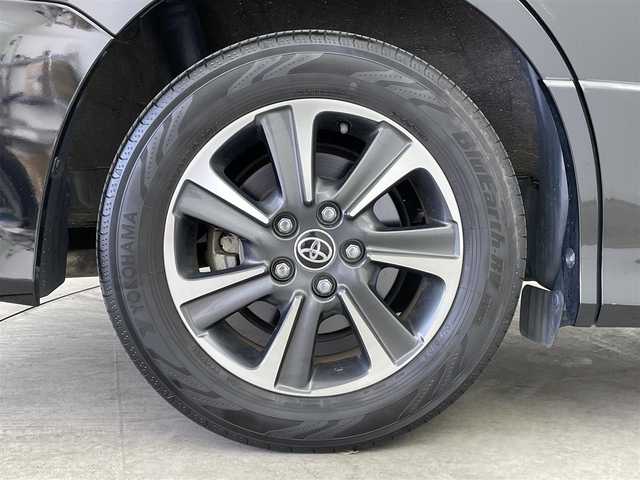 トヨタ ヴォクシー ZS 煌Ⅱ 大分県 2019(令1)年 7.4万km ブラック ワンオーナー/7人乗り/TOYOTAセーフティセンス/・プリクラッシュセーフティ/・レーンディパーチャアラート/・オートマチックハイビーム/純正10型ナビ　型式：NSZN-Z68T/・フルセグTV、DVD再生可、Bluetoorh/・USB、HDMI、AM/FM、CD/ステアリングスイッチ/バックカメラ/純正フリップダウンモニター/　型式：V12T-R68C/両側電動スライドドア/前後ドライブレコーダー/ビルトインETC2.0/革調シートカバー/社外ツィーター/アイドリングストップ/横滑り防止装置/電動格納ミラー/純正フロアマット/オートライト/LEDヘッドライト/LEDフォグ/クリアランスソナー /純正16インチアルミホイール/スペアタイヤ/保証書、取説、スペアキー有り